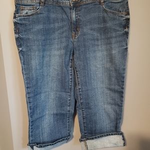 Access Jean capri size 16